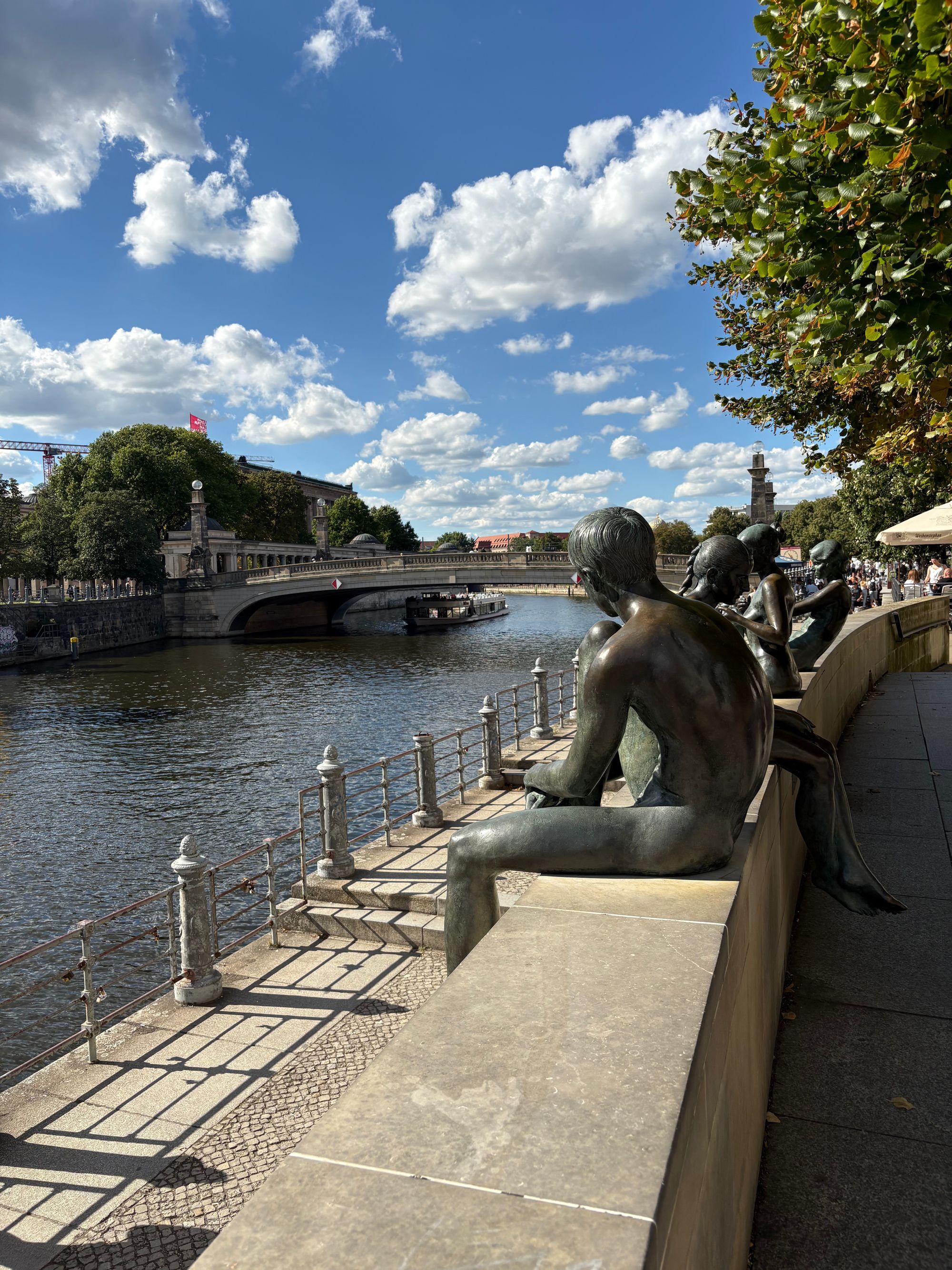 Sightseeing by land and water!
