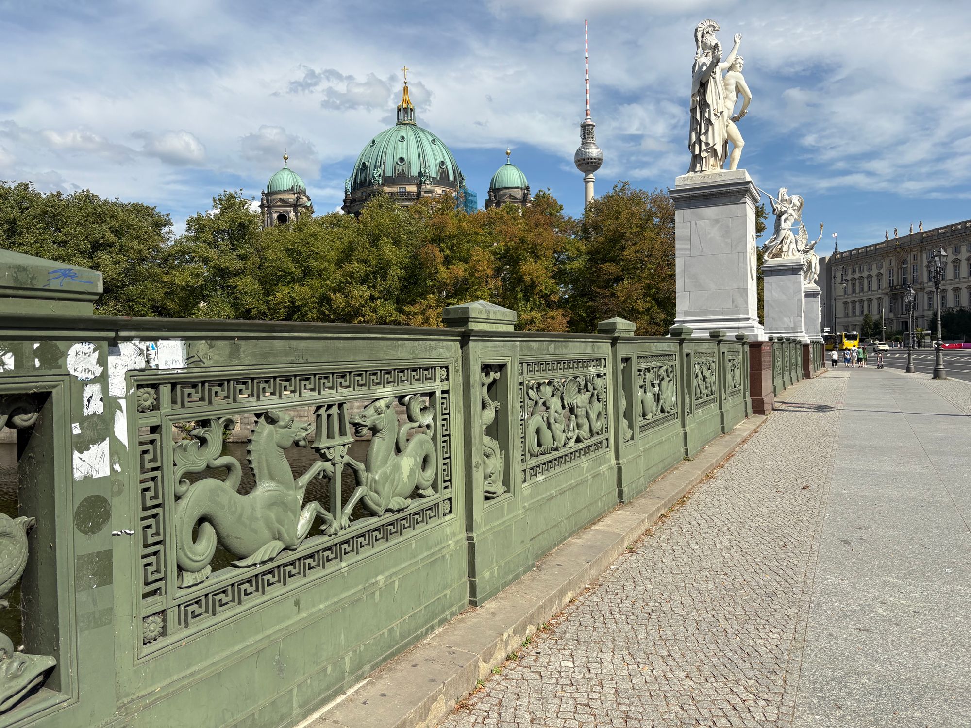 Walking tour of Berlin’s main sights